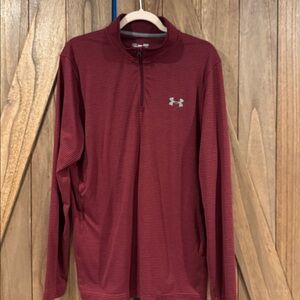 Under Armour Burgundy Quarter-Zip Top men’s Large